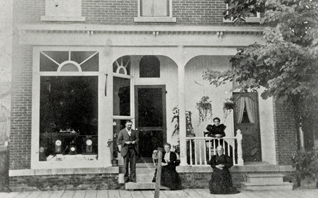 image of Tuckey-Lee Building then