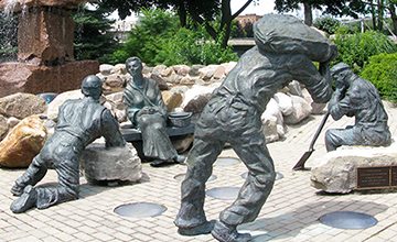 Welland Canal Memorial Monument